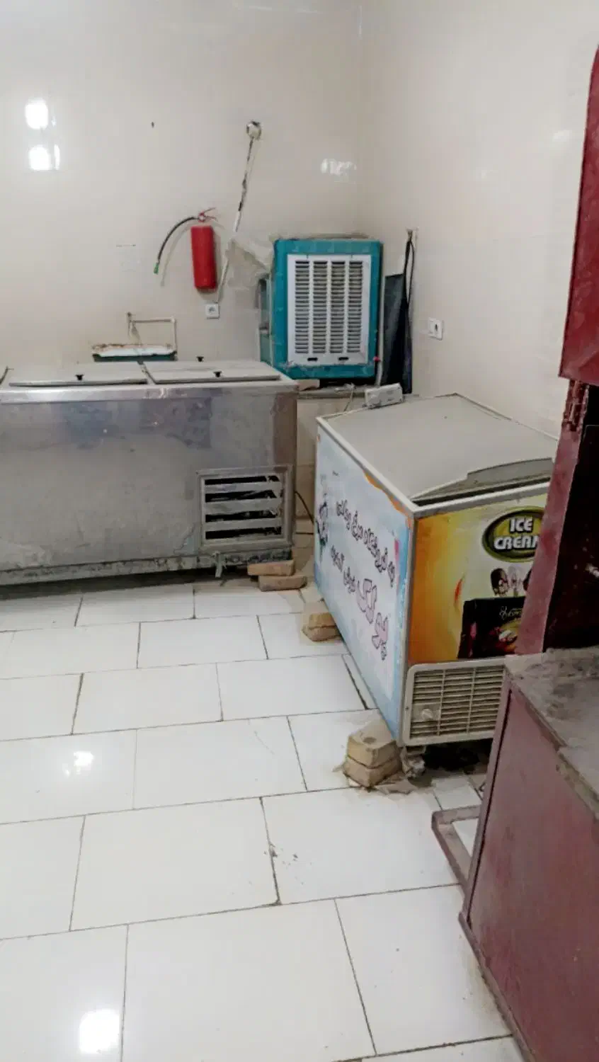 مغازه ماهی فروشی|فروشگاه و مغازه|سراوان, |دیوار