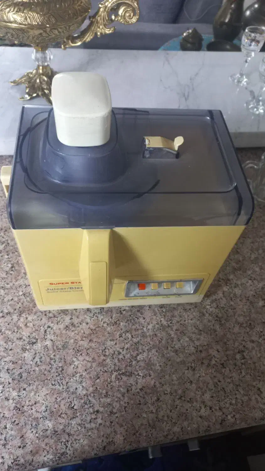 آبمیوه گیری سالم در حد نو|آبمیوه‌گیر و آب‌مرکبات‌گیر|ورامین, ورامین|دیوار