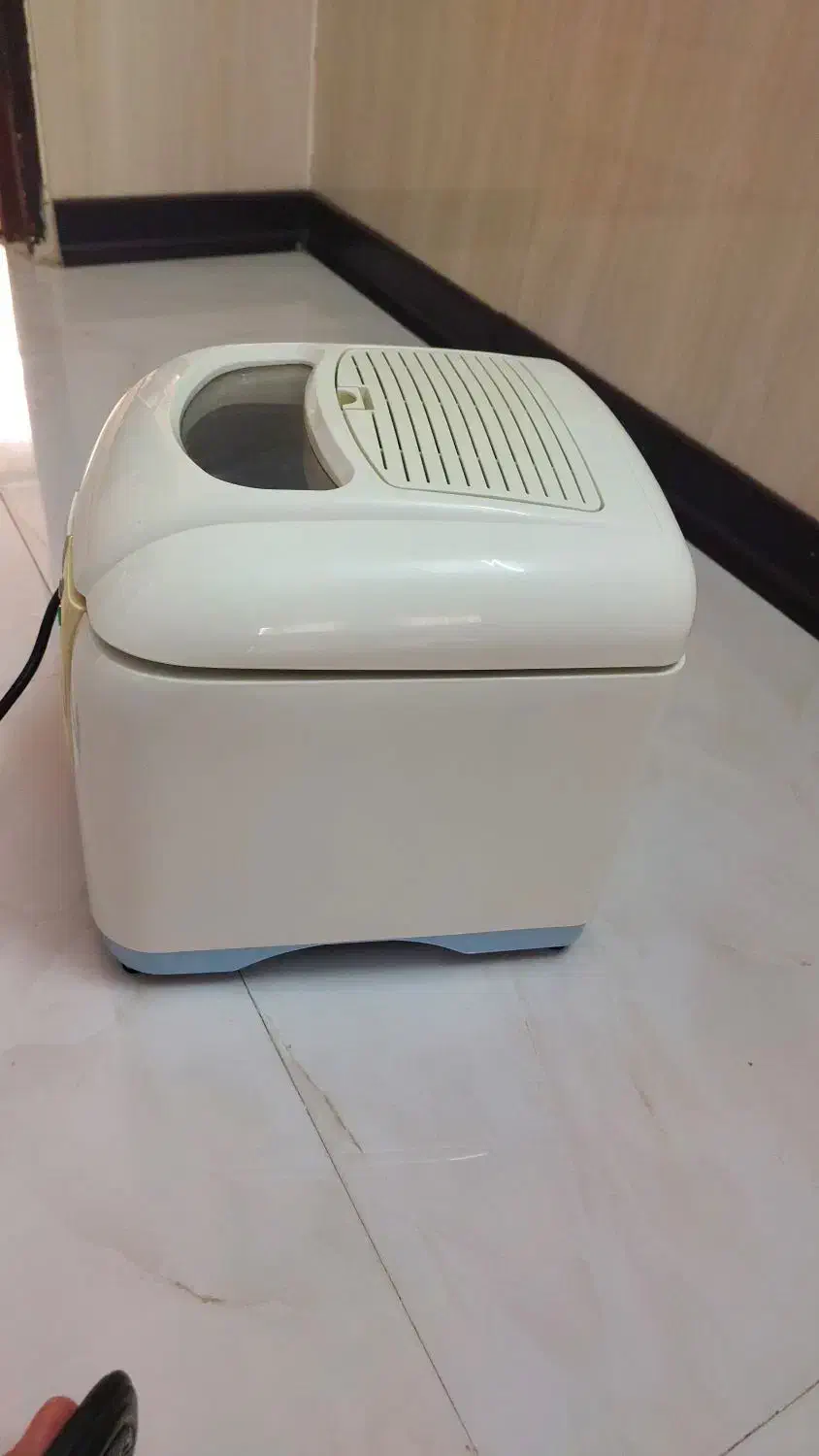 سرخ کن بزرگ|سایر لوازم برقی|رباطکریم, رباطکریم|دیوار