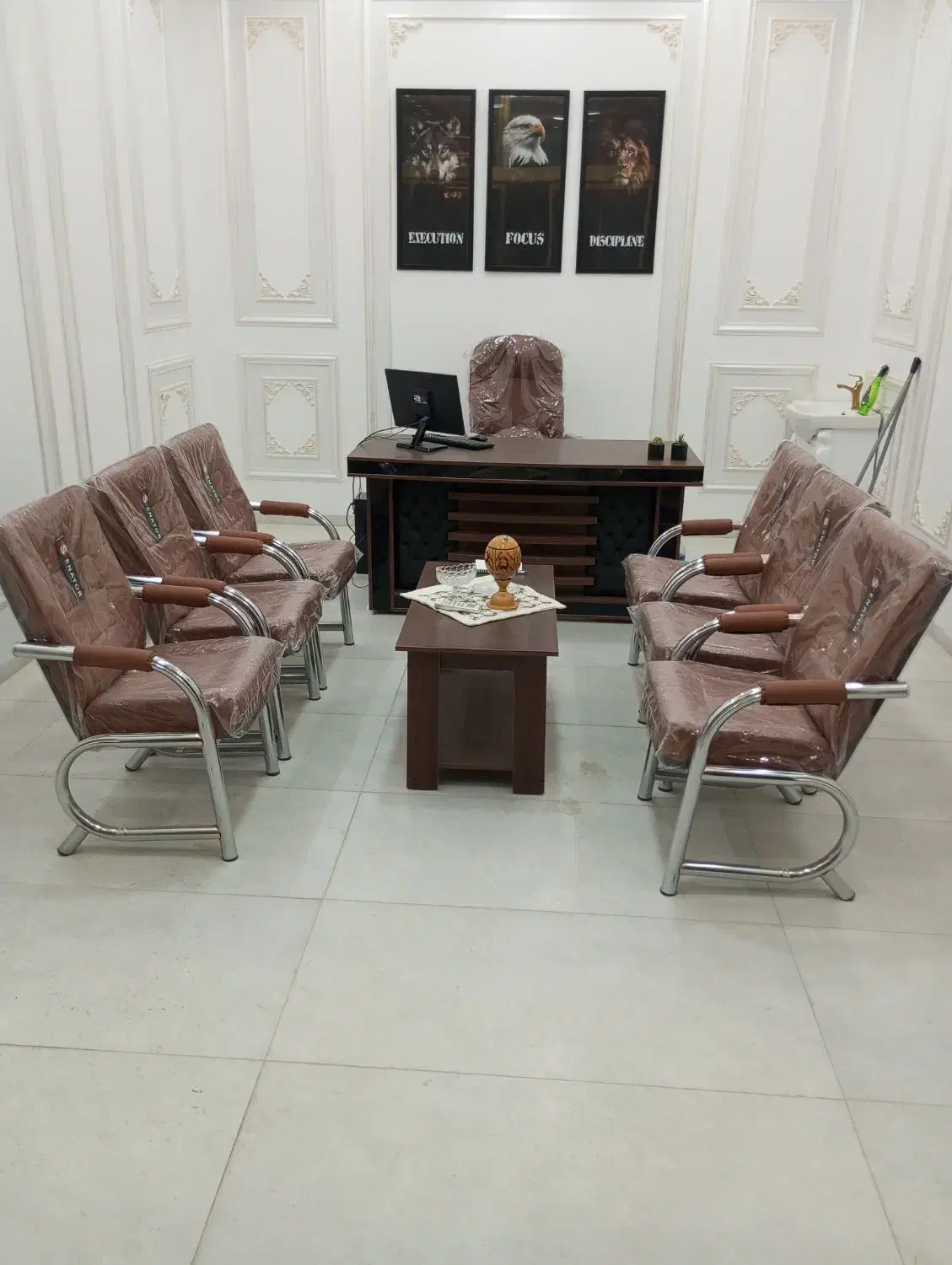 میز و صندلی|دفتر کار|زابل, |دیوار