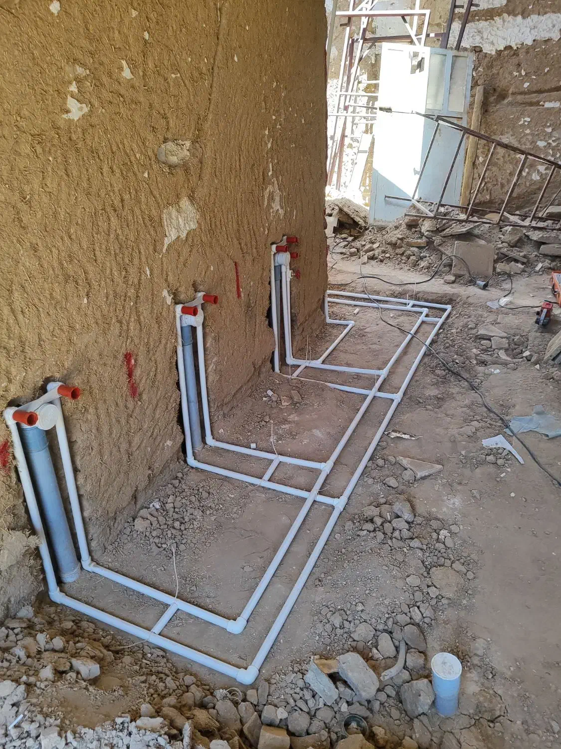 لوله کشی آب و فاضلاب و برق کشی|خدمات پیشه و مهارت|یزد, |دیوار