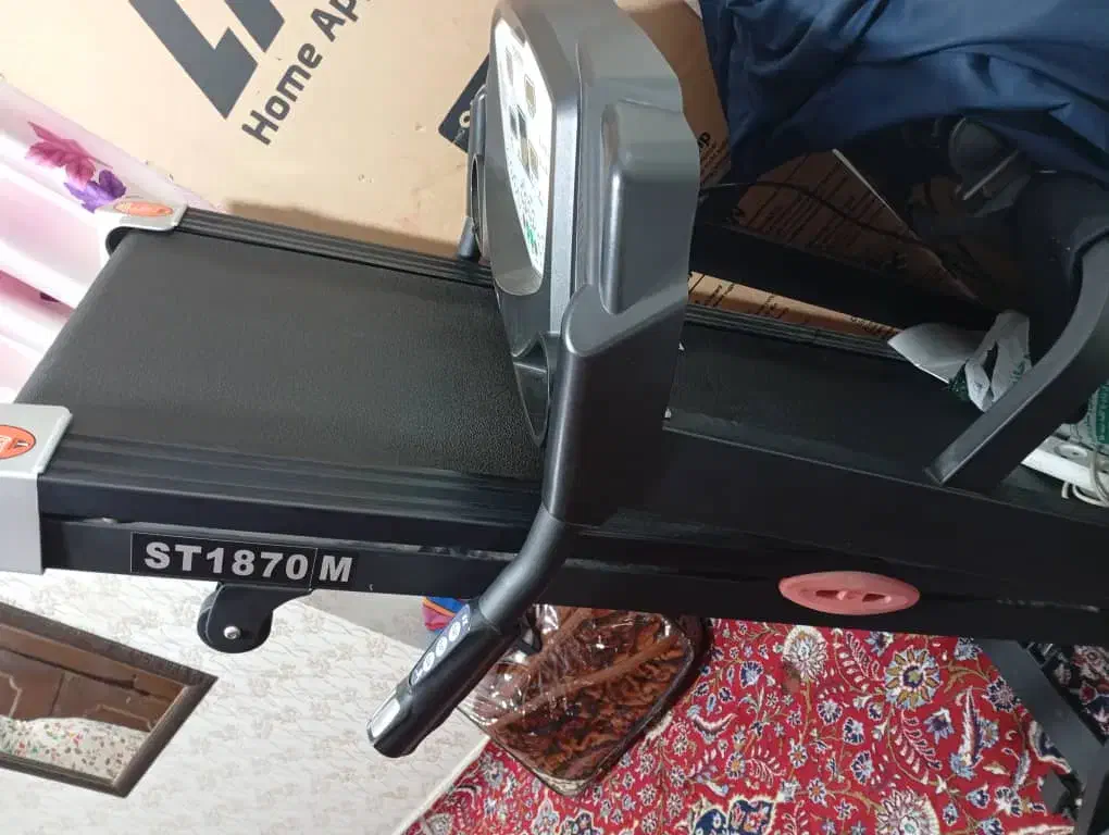 تردمیل سه کاره|تجهیزات ورزشی|اهواز, کوی باهنر|دیوار