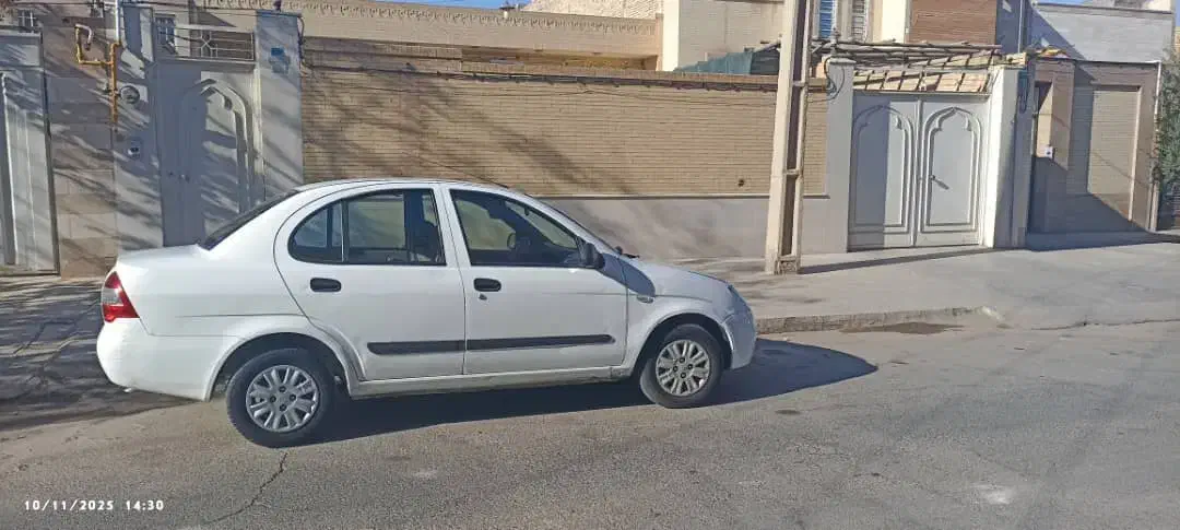 فروش تیبا کم کار کارمندی|خودرو سواری و وانت|یزد, |دیوار