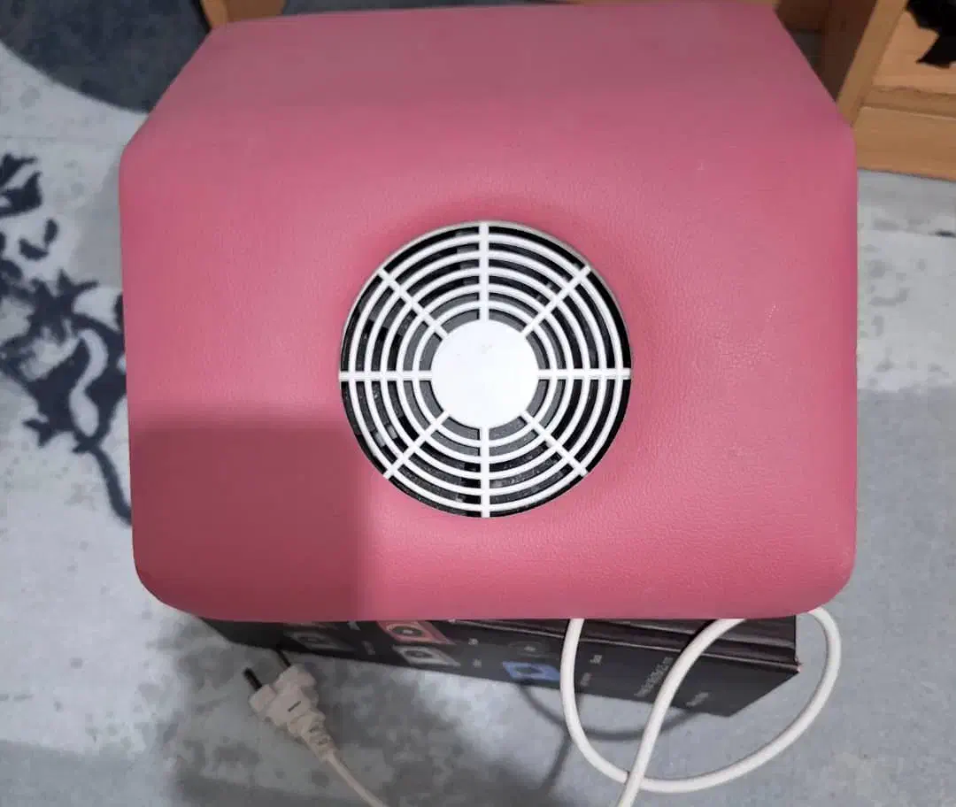 آرایشی|آرایشگاه و سالن‌های زیبایی|لنگرود, |دیوار