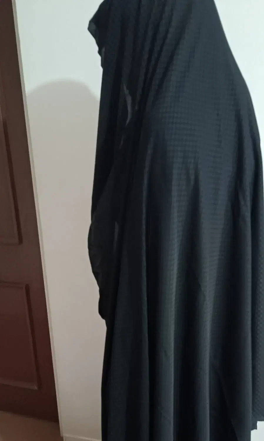 پارچه چادر مشکی اصل ژاپن زیبا،سبک و کیف زنانه|لباس|اصفهان, تخت فولاد|دیوار