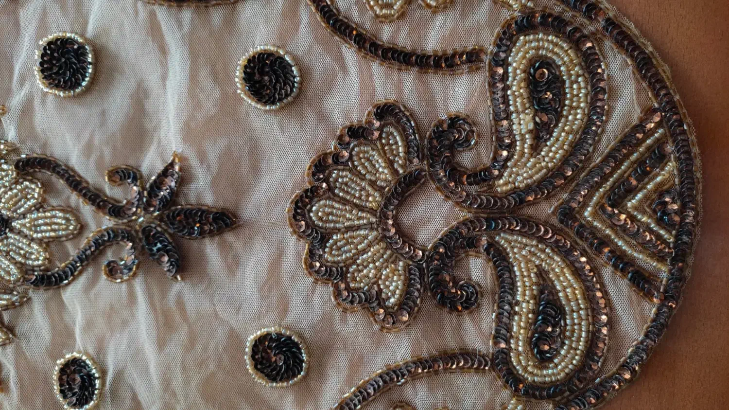 رومیزی سنگ دوزی شده|پرده، رانر، رومیزی|تهران, تهرانسر غربی|دیوار