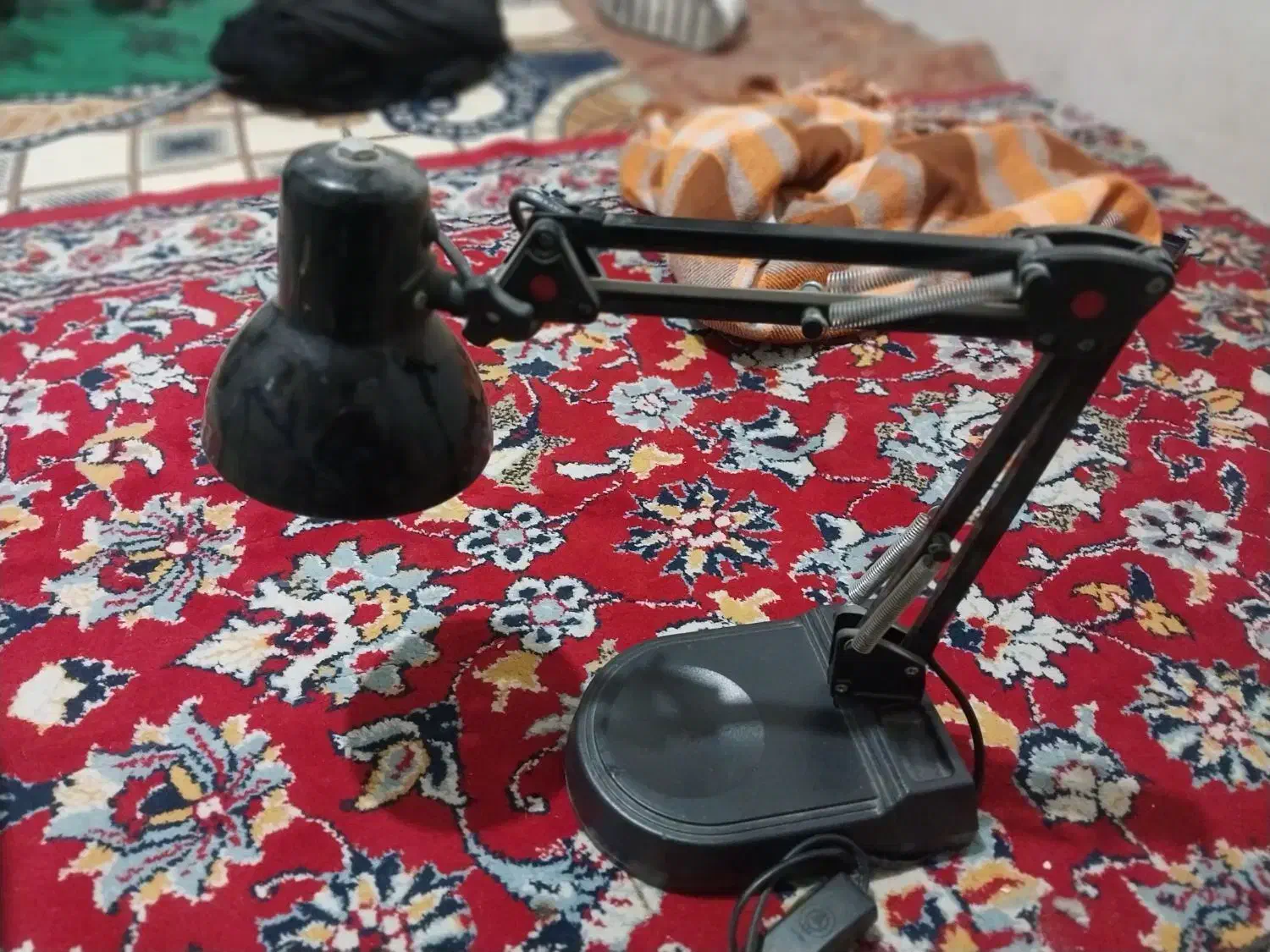 چراغ مطالعه|لوازم التحریر|باقرشهر, |دیوار