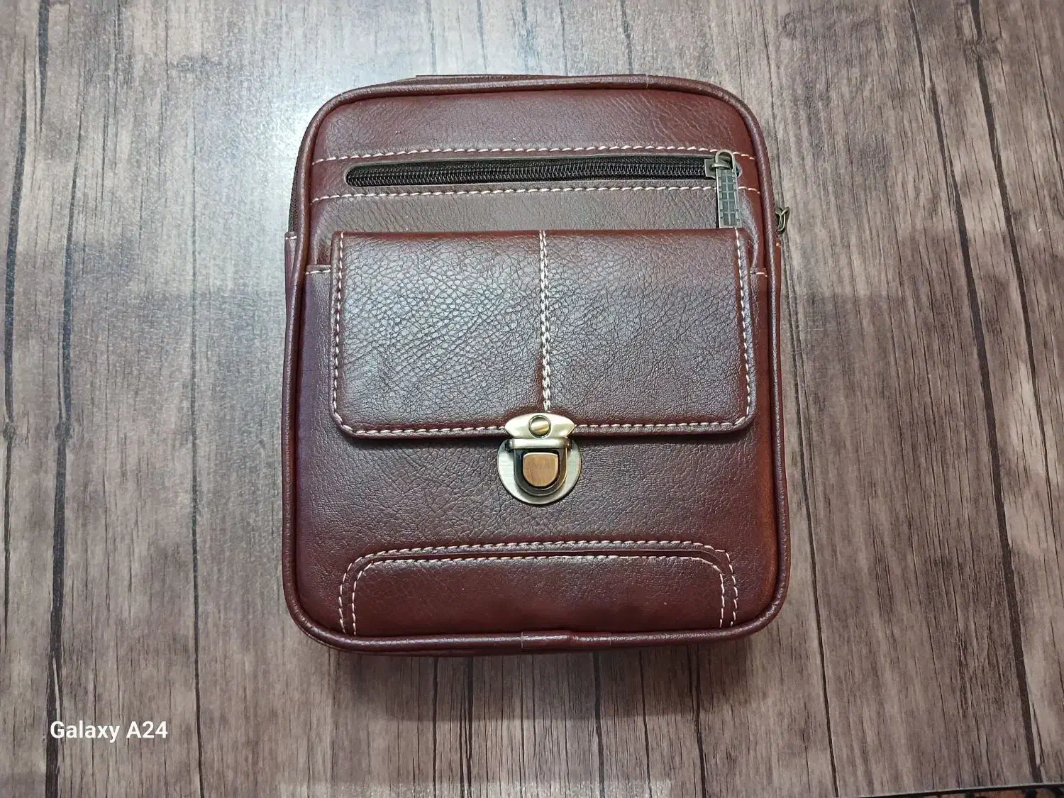 انواع کیف|کیف، کفش، کمربند|اردبیل, |دیوار