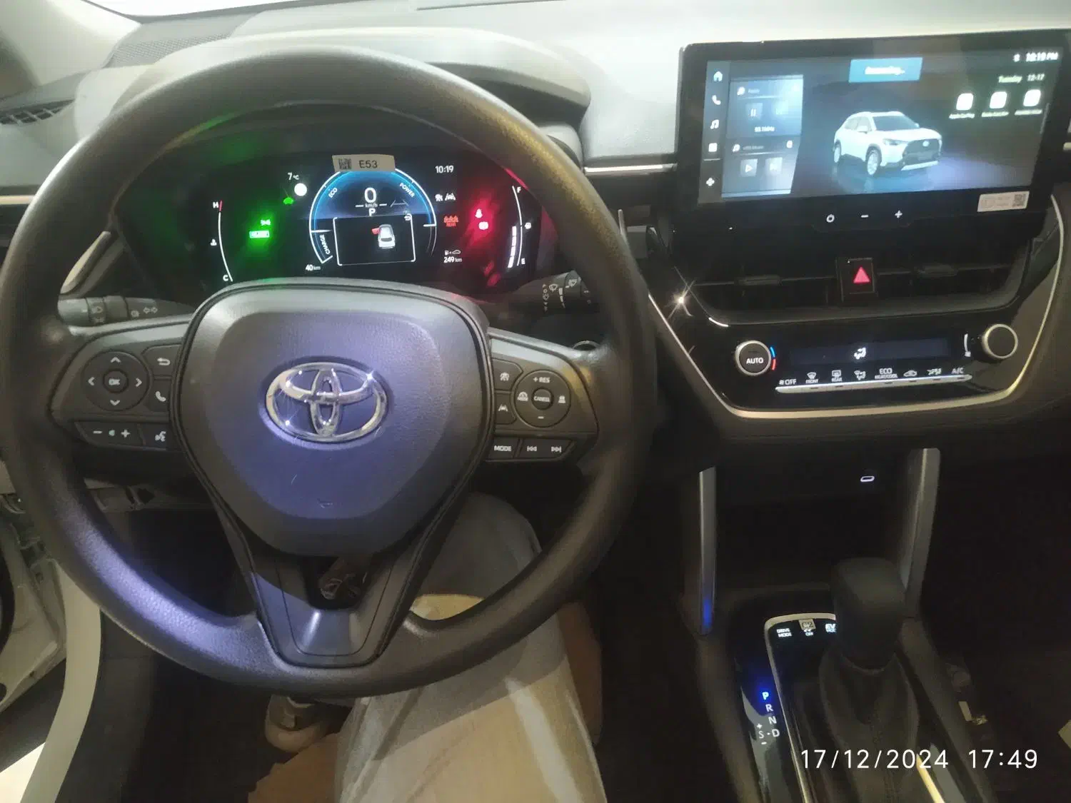 تویوتا کرولا کراس 2025|خودرو سواری و وانت|تهران, صادقیه|دیوار