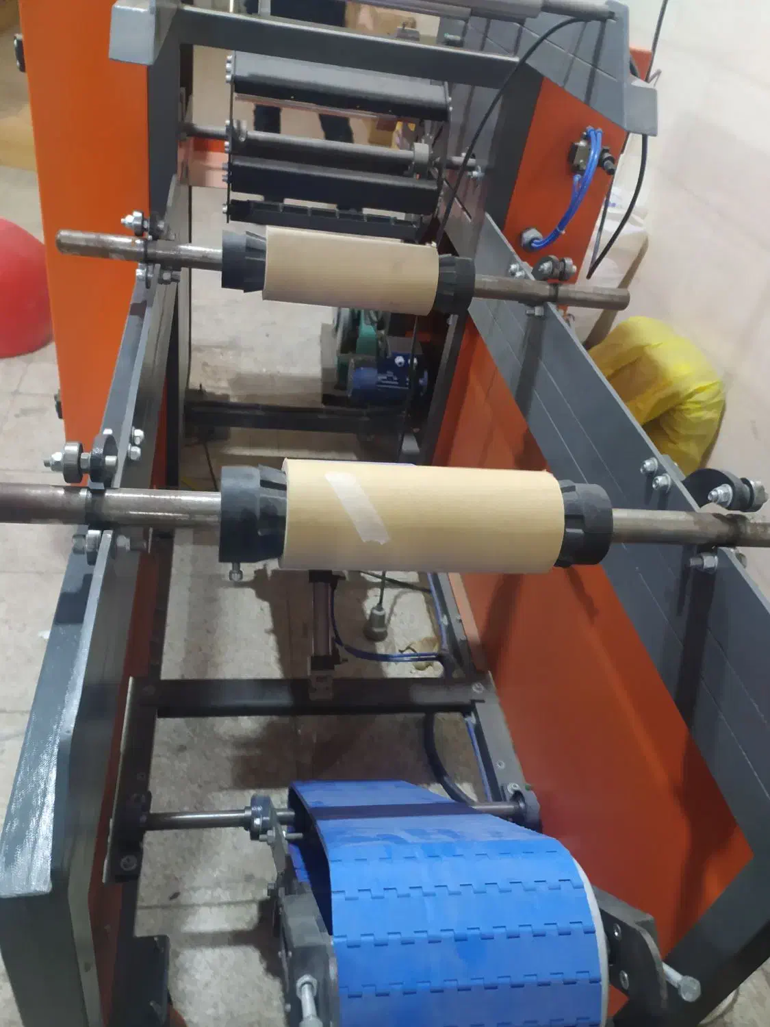 دستگاه سفره یک بار مصرف|ماشینآلات صنعتی|اهواز, کوی مهدیس|دیوار