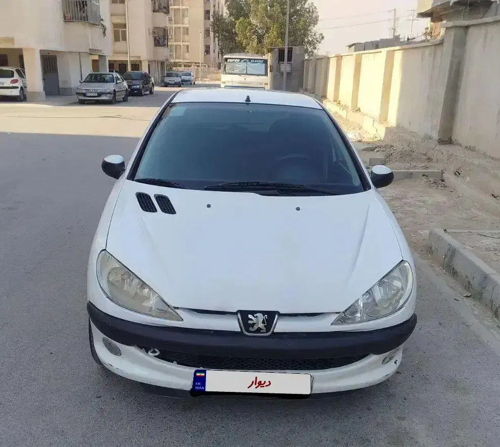پژو۲۰۶تیپ۲مدل۹۶ کم کار|خودرو سواری و وانت|بندرعباس, |دیوار