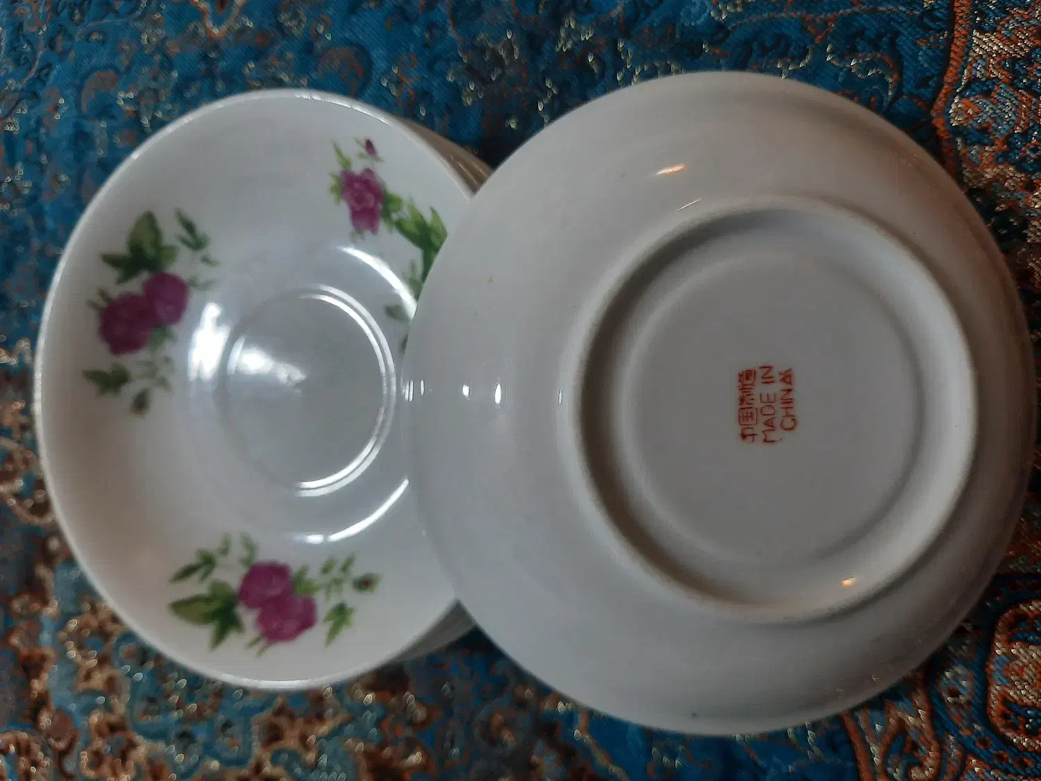 نعلبکی قدیمی نوستالوژی گل سرخی|کلکسیون اشیاء عتیقه|محلات, |دیوار