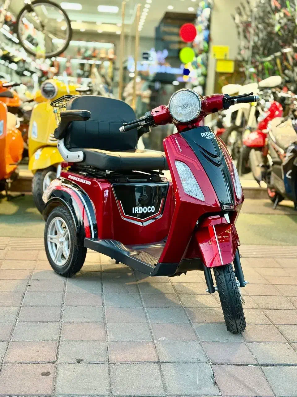 موتور برقی ۱۰۰۰وات ایران دوچرخ مدل ۱۴۰۴|موتورسیکلت|رشت, گلسار|دیوار