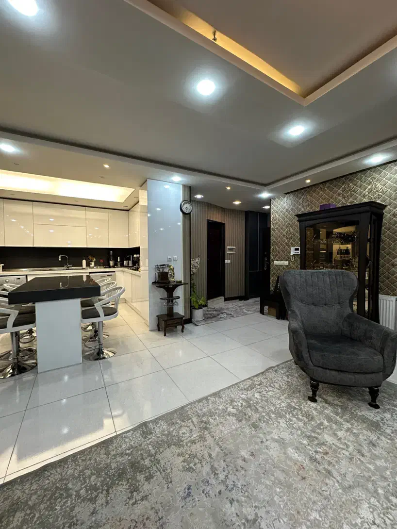 فروش آپارتمان ۳ خواب لوکس فولادشهر|فروش آپارتمان|فولادشهر, B8|دیوار