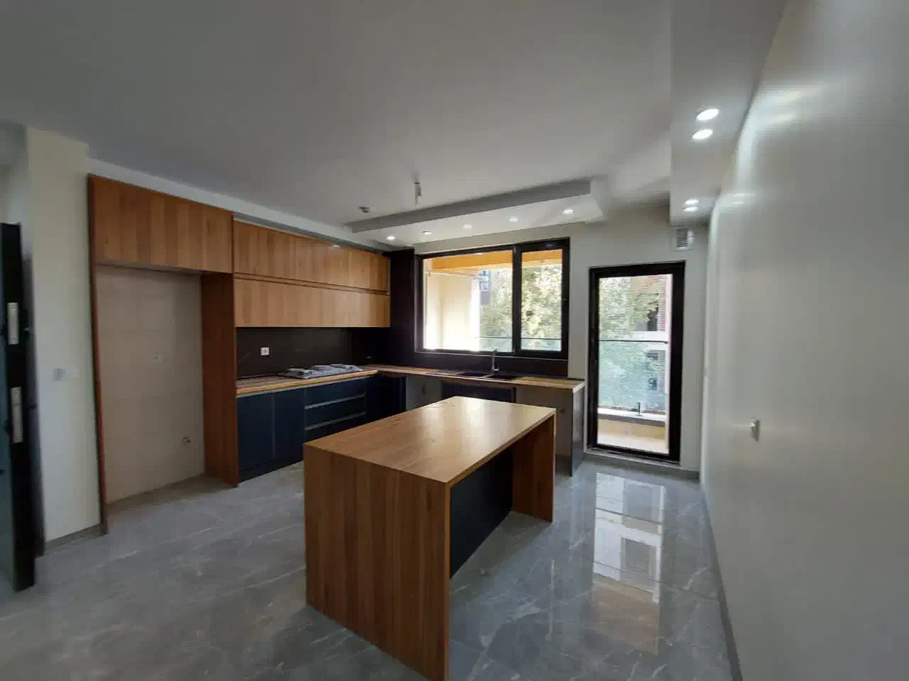 ۱۰۰متر/فول/غربی ها