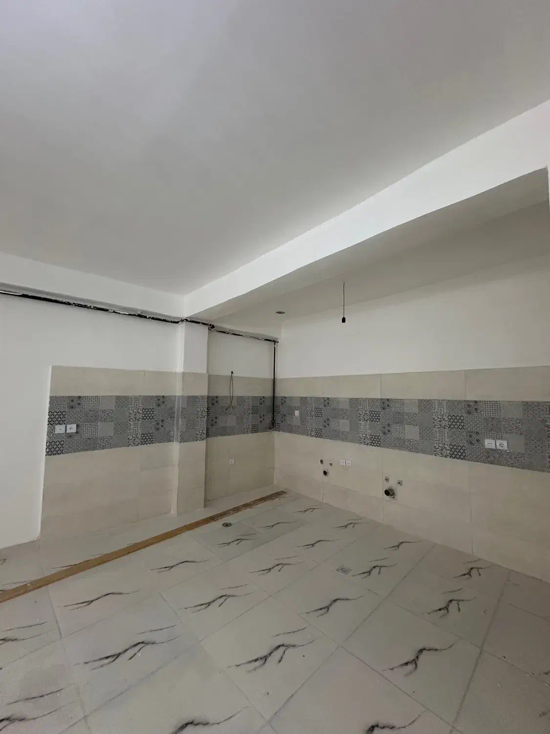 مرکز شهر ۹۰ متر ۲ خواب راه جدا نوساز|فروش آپارتمان|سیاهکل, |دیوار