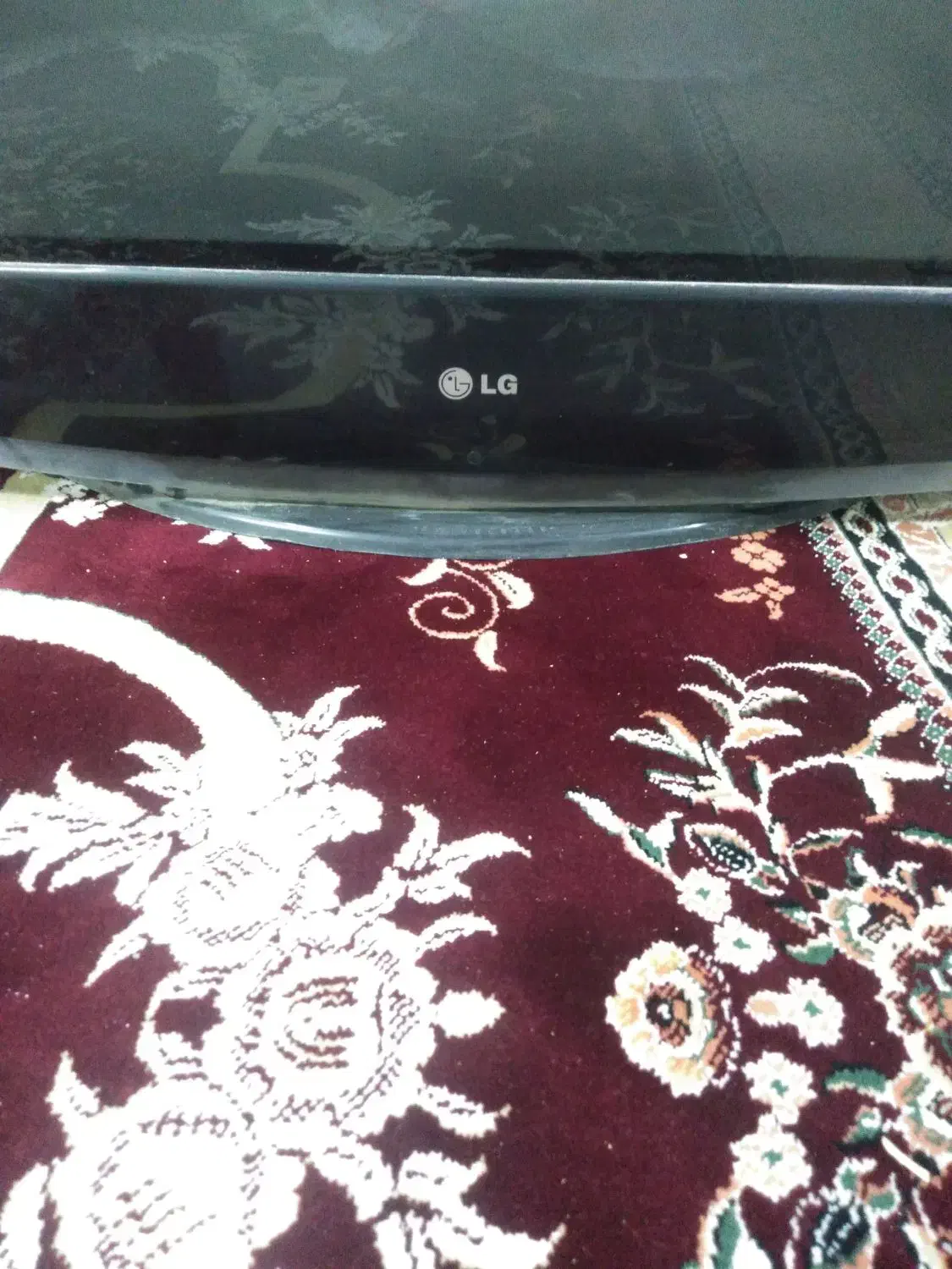 تلویزیون ال جی|تلویزیون و پروژکتور|قم, قلعه کامکار|دیوار