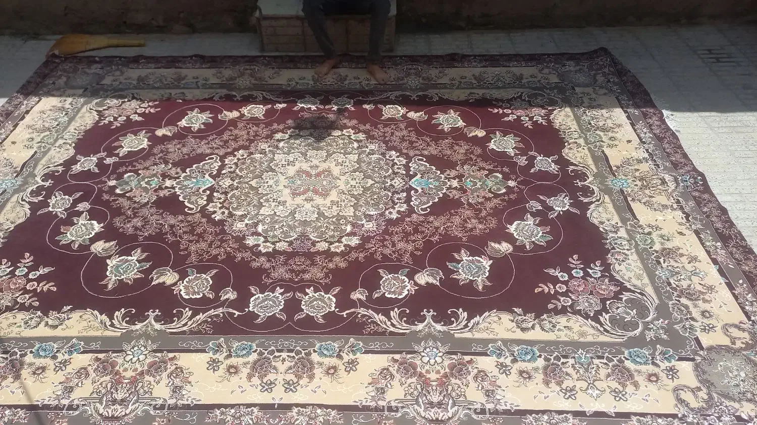 بوفه فرش ۱۲ متر ی گاز تمام فر سالم|فرش|نورآباد, |دیوار