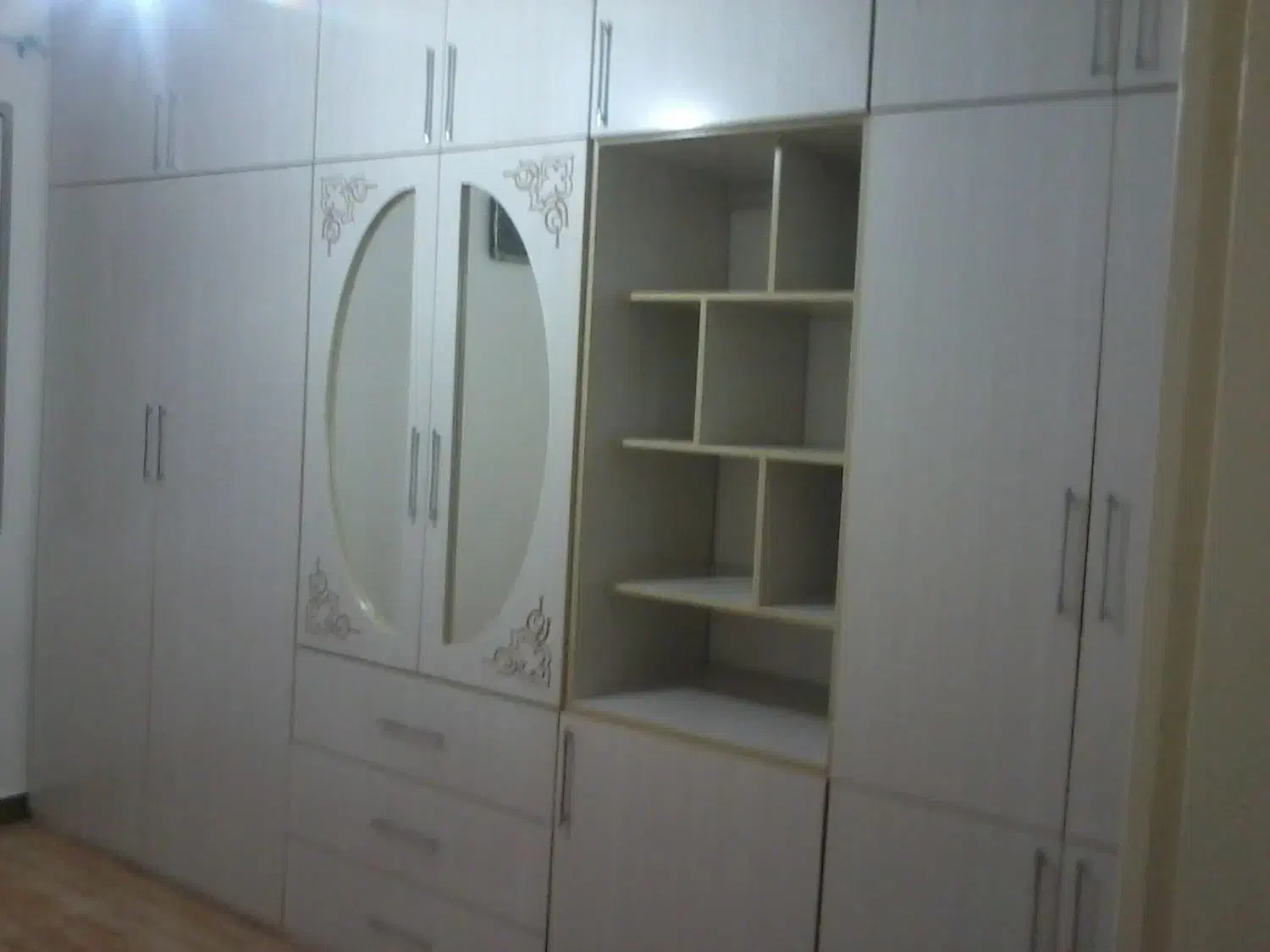 کم د.  کابینت|جاکفشی، کمد، دراور|محمدیه-قزوین, |دیوار