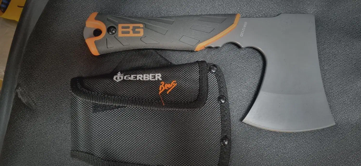 چاقو.کارد.تبر.تخته گوشت|کوهنوردی و کمپینگ|اراک, |دیوار