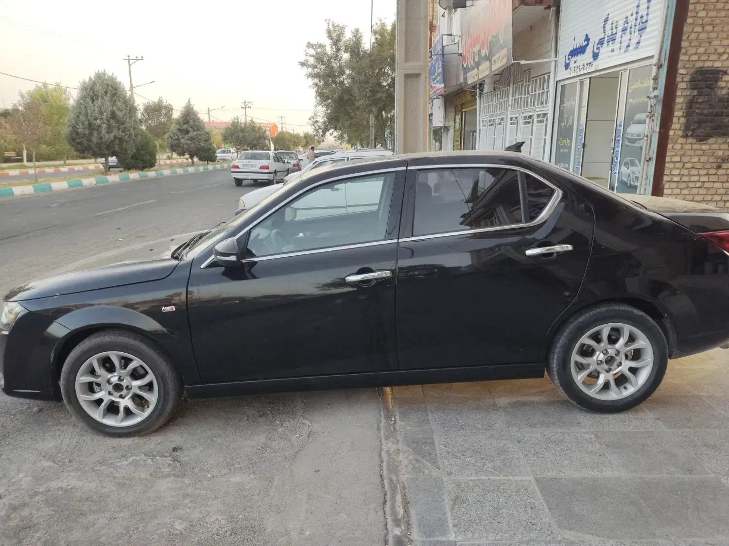 دنا پلاس اتومات|خودرو سواری و وانت|بردسکن, |دیوار