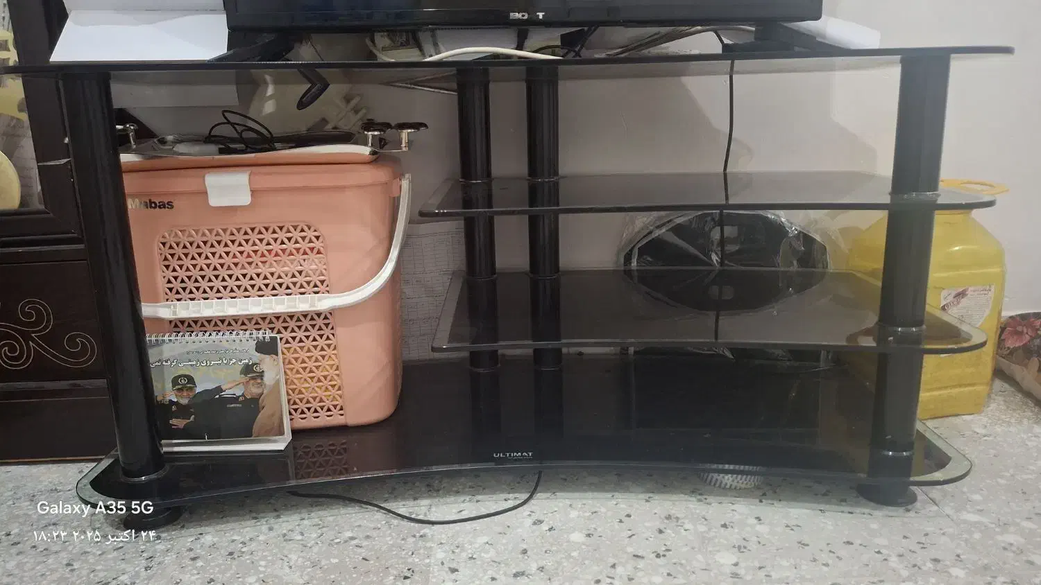 زیر تلوزیونی شیشه ای|میز تلویزیون|اهواز, کوی صادقیه|دیوار