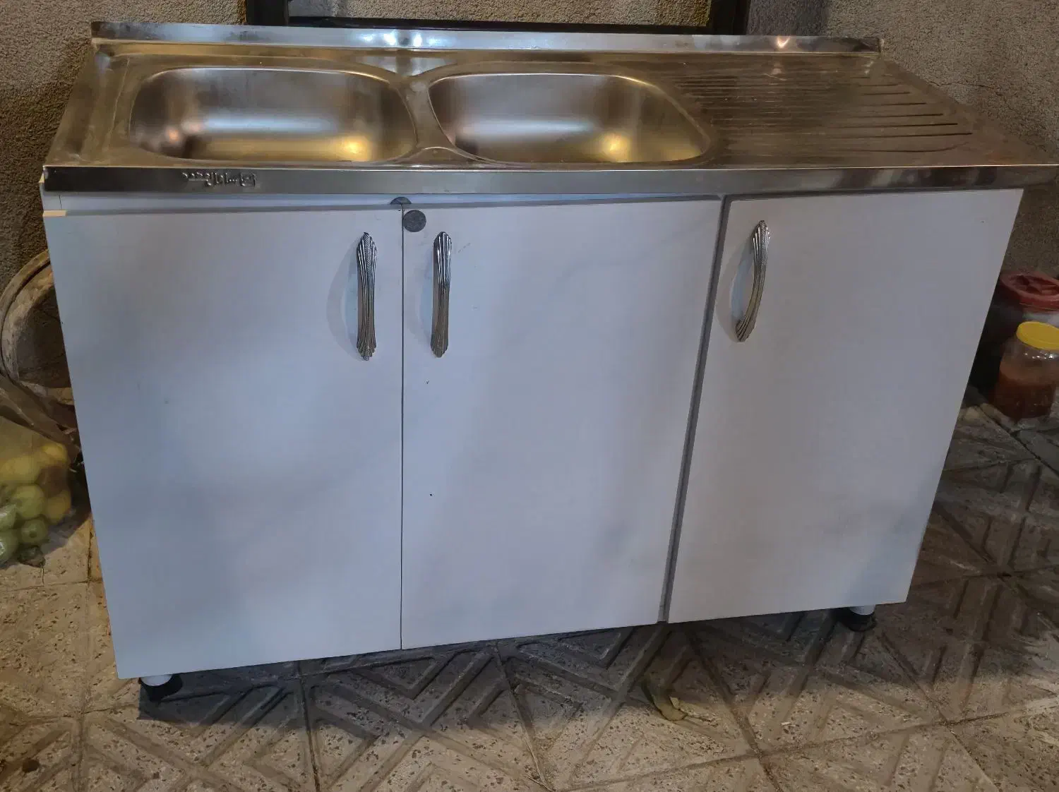 سینک به همراه کابینت ظرف شویی|مصالح و تجهیزات ساختمان|مراغه, |دیوار