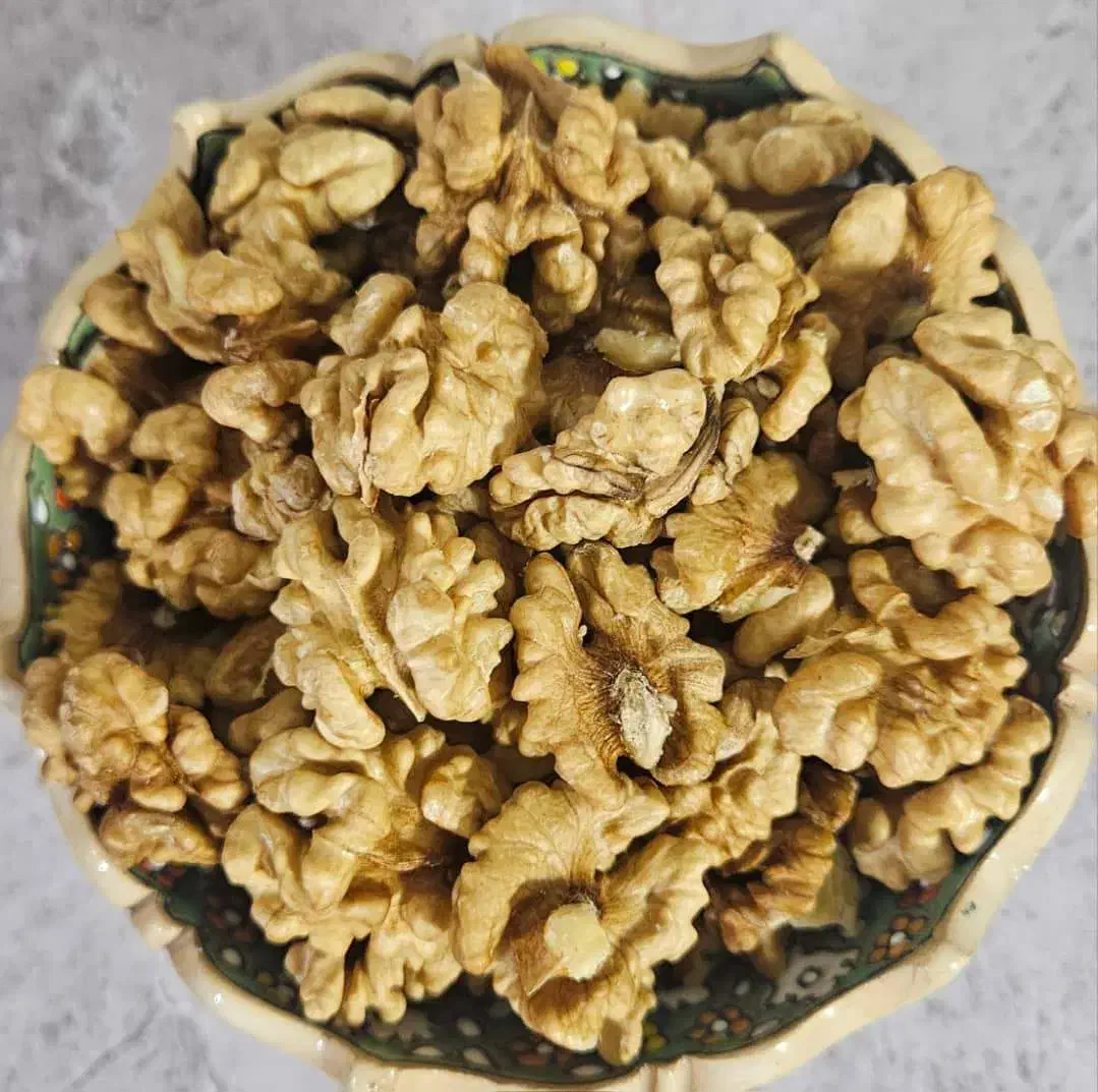 گردوی اعلاء سفید آذرشهر نیم کیلو|خوردنی و آشامیدنی|تهران, توحید|دیوار