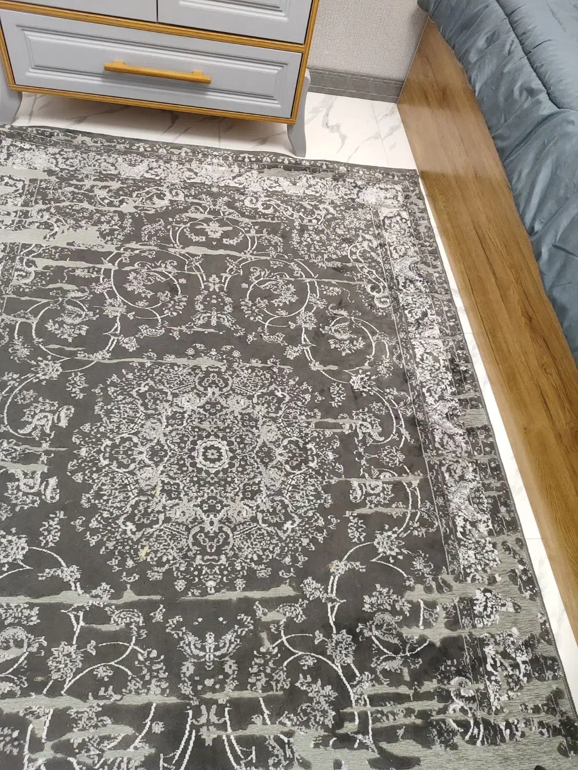 فرش فانتزی 6متری و دو 4متری|فرش|بهارستان, |دیوار