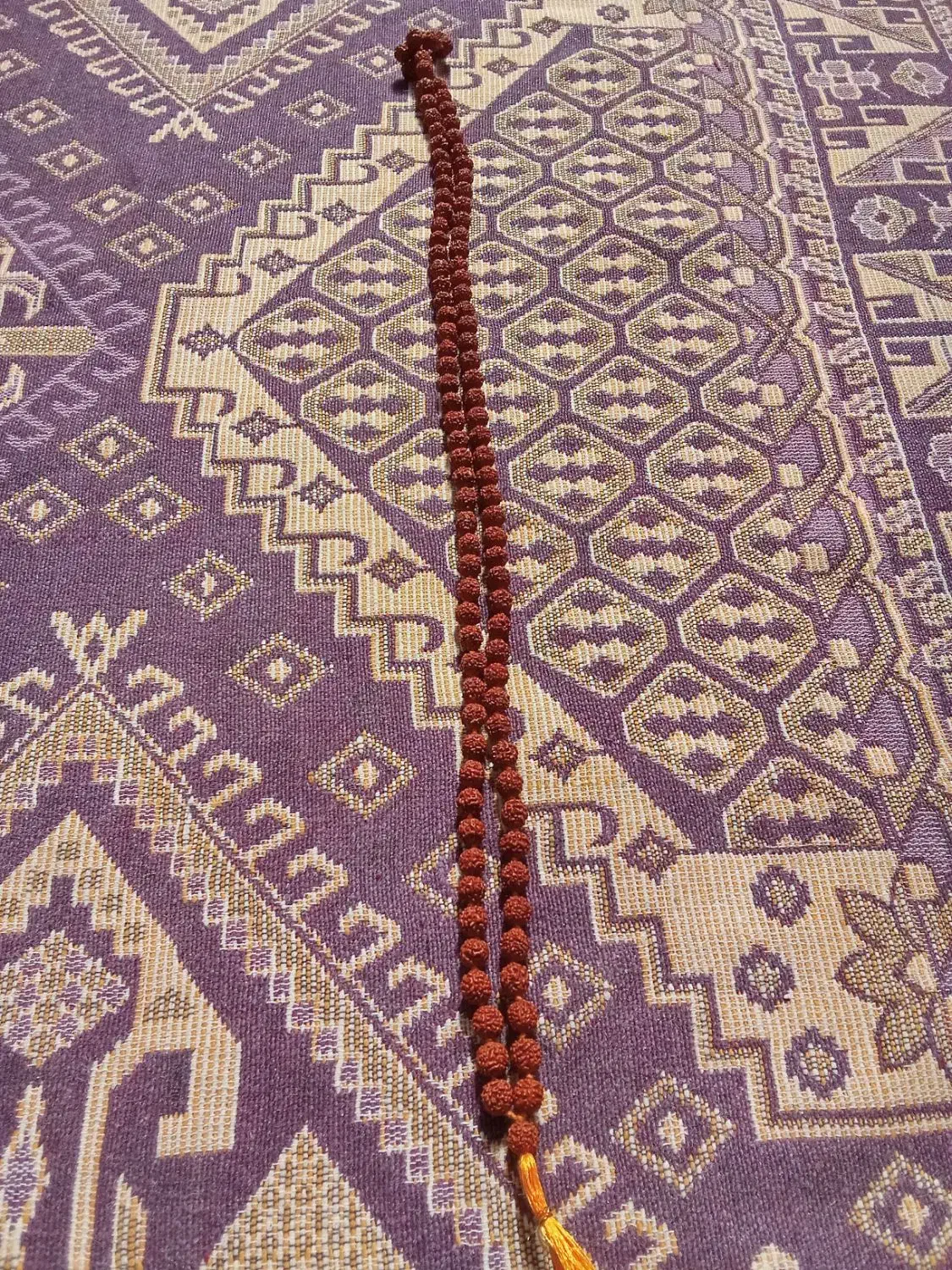 تسبیح. رودراکشا. چوبی. وزیبا. نو|کلکسیون اشیاء عتیقه|سمیرم, |دیوار