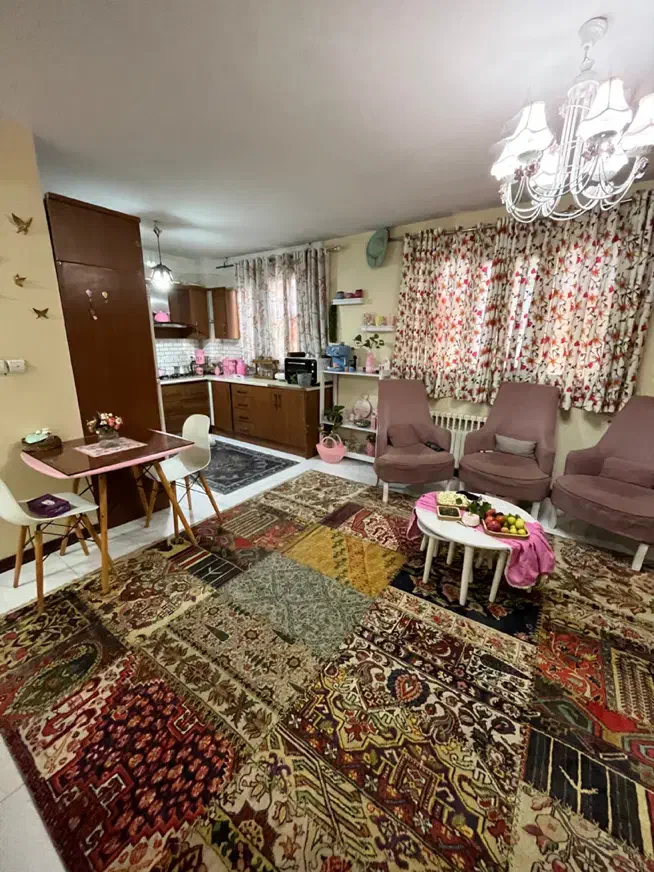 مسکن مهر ۲ خواب روبرو مترو/۶ واحدی/۷۵ متری|فروش آپارتمان|هشتگرد, شهرک ریحانه|دیوار