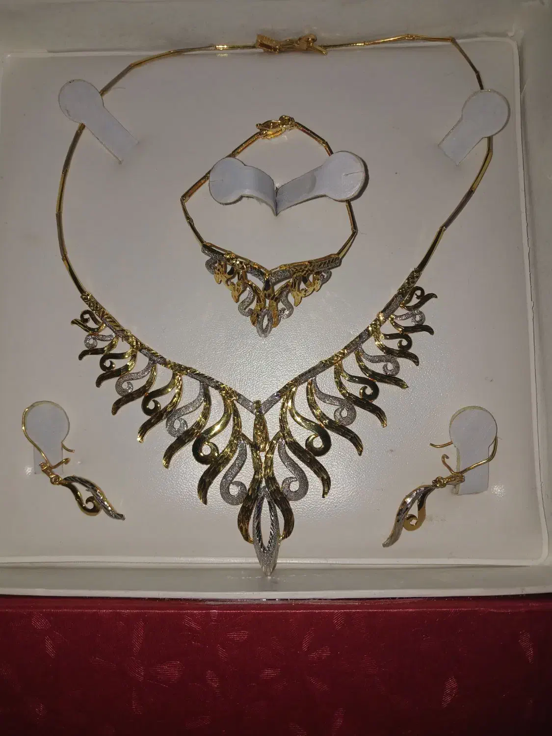 سرویس طلا|جواهرات|گناباد, |دیوار