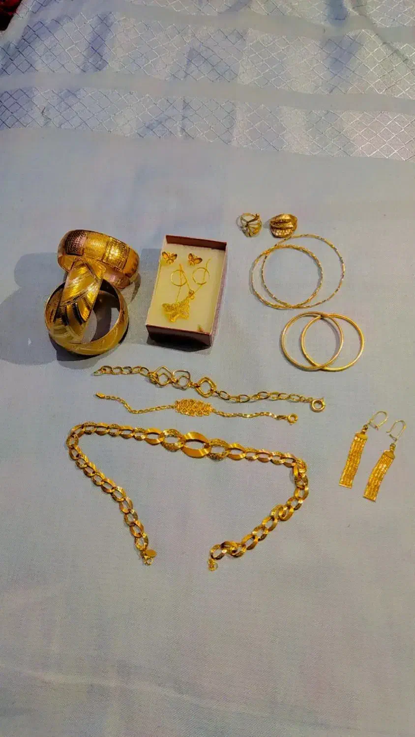 طلا 18 عیار|جواهرات|فومن, |دیوار