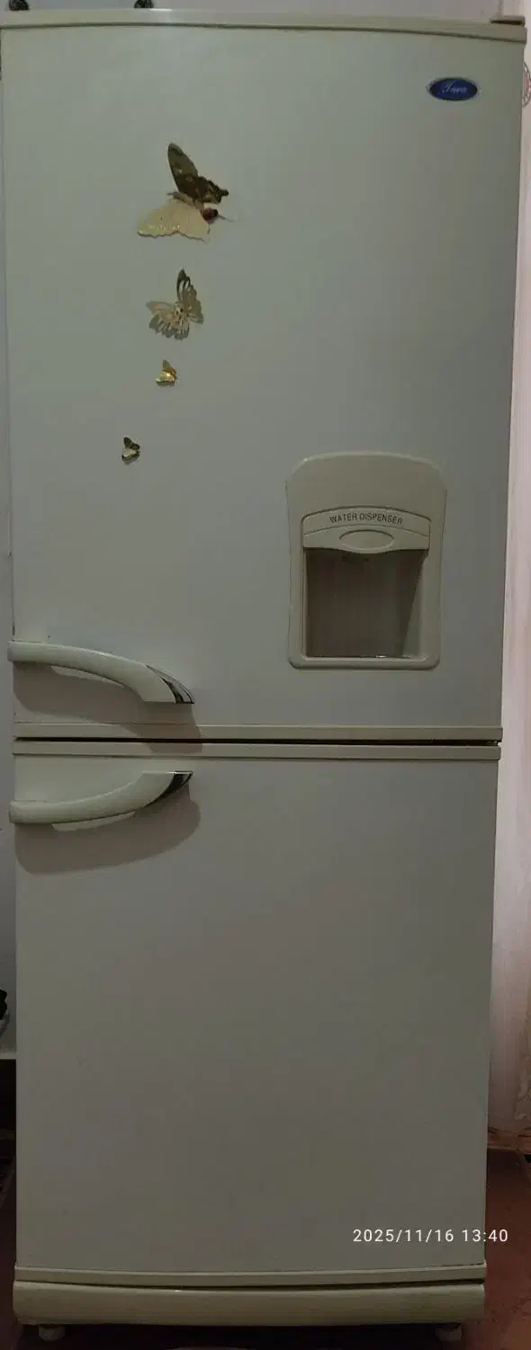 یخچال تارا بسیال عالی بدون هیچ گونه مشکلی|یخچال و فریزر|خرمآباد, |دیوار