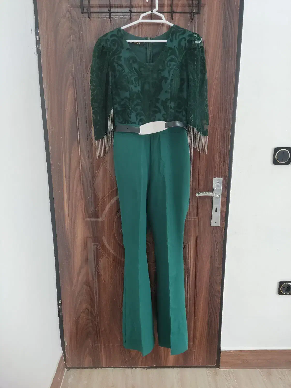 اورال مجلسی زیبا با قیمت پایین|لباس|رویان, |دیوار