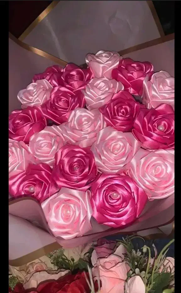 دسته گل روبانی|گل مصنوعی|دورود, |دیوار