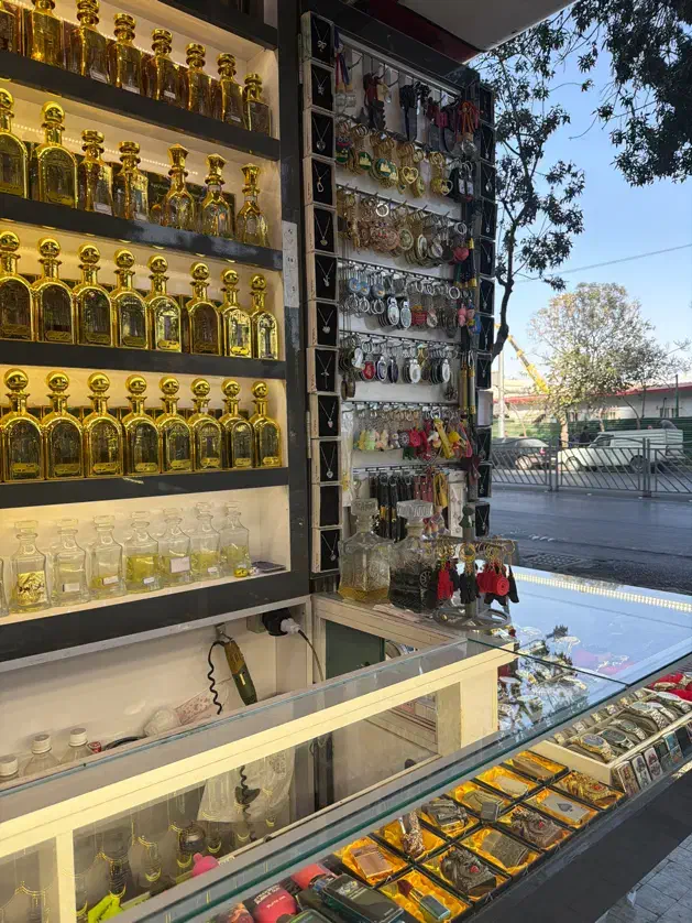 فروشنده عطر با حقوق عالی|استخدام بازاریابی و فروش|مشهد, آیت الله خامنهای|دیوار