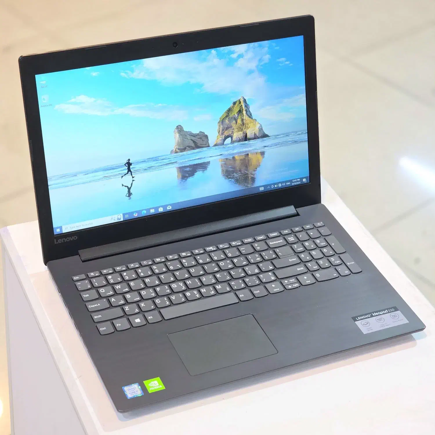 لپتاپ لنوو 4 گیگ گرافیک Ideapad 330|رایانه همراه|شیراز, ملاصدرا|دیوار