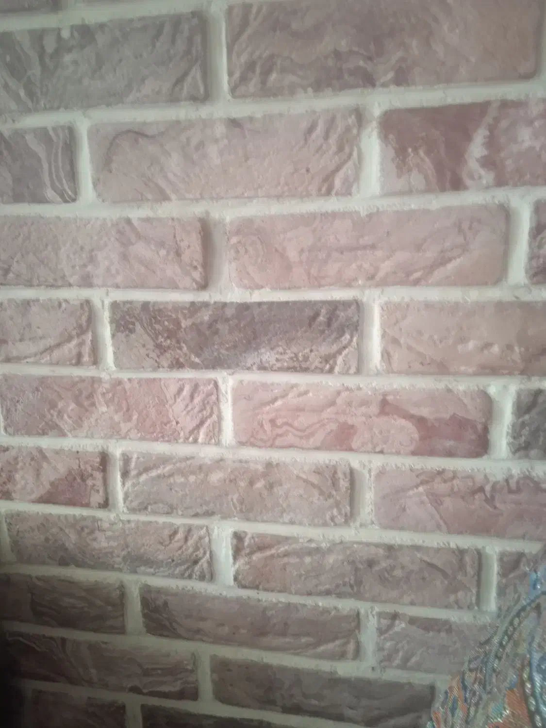 نیازمند شاگرد کاشیکار|استخدام معماری، عمران و ساختمانی|همدان, |دیوار