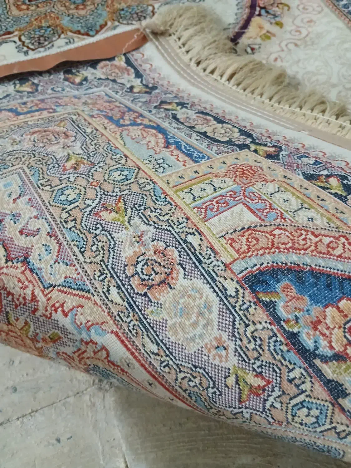 کناره فرش ۱۲۰۰ شونه|فرش|قم, علی آباد سعدگان|دیوار