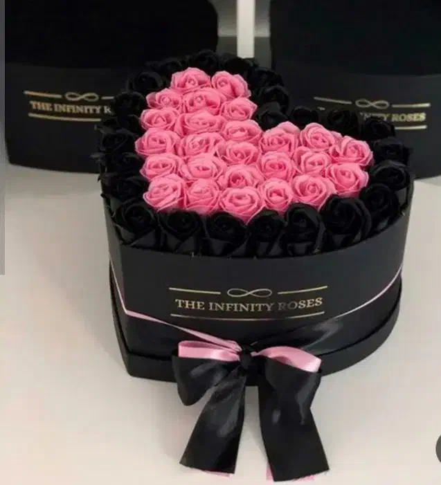 باکس گل|گل مصنوعی|آذرشهر, |دیوار