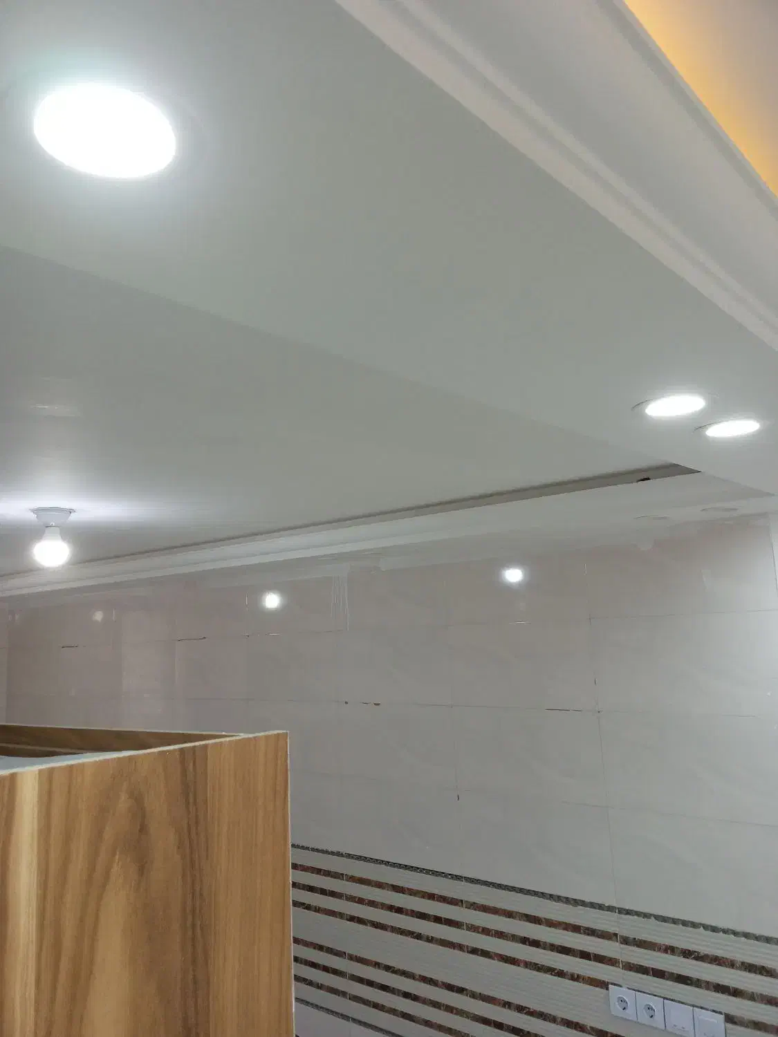 رنگ کار ساختمان|خدمات پیشه و مهارت|ایلام, |دیوار