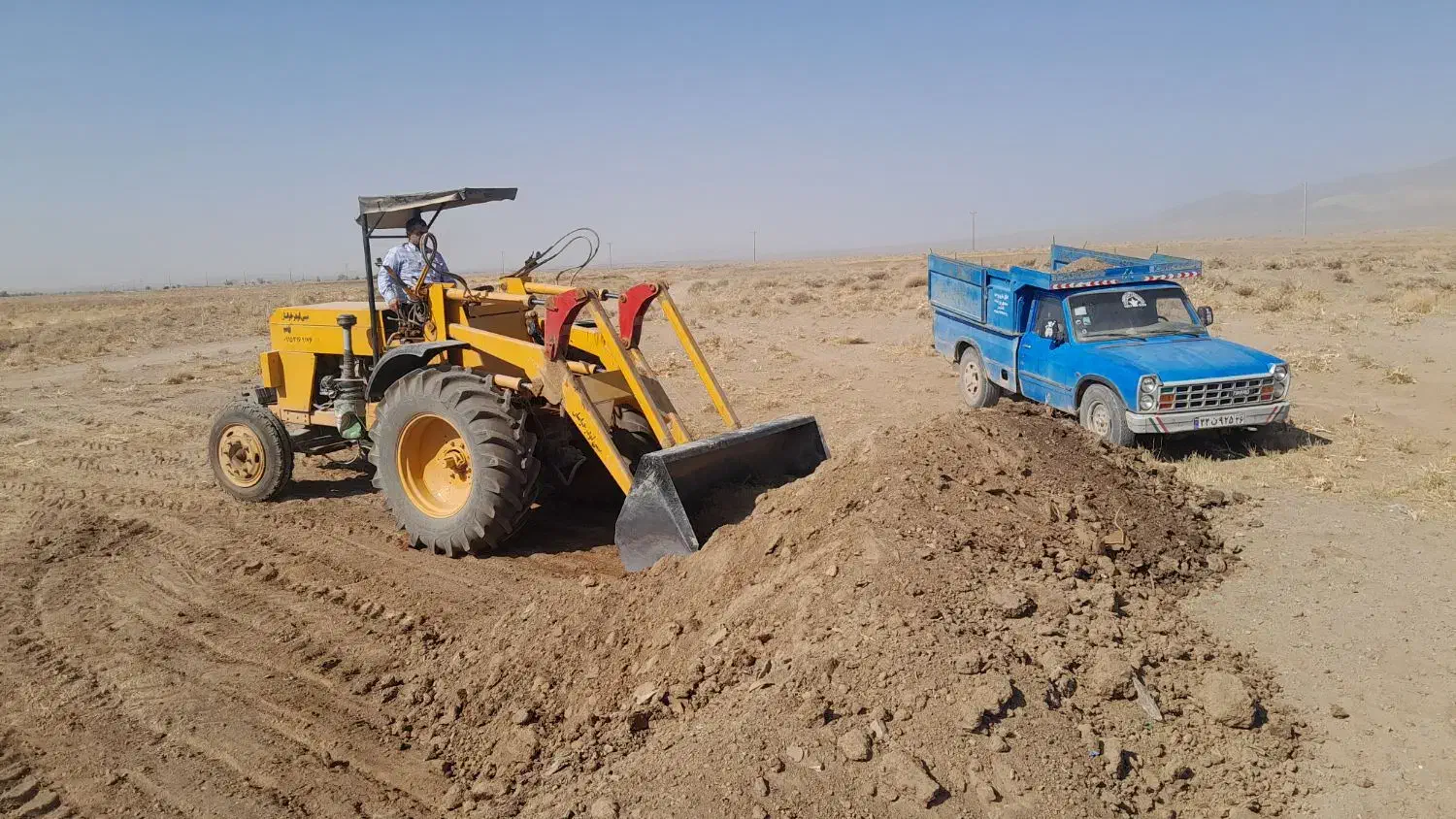 تراکتور بیل عقب لودری|خودرو سنگین|تربت‌حیدریه, مسجد جامع|دیوار