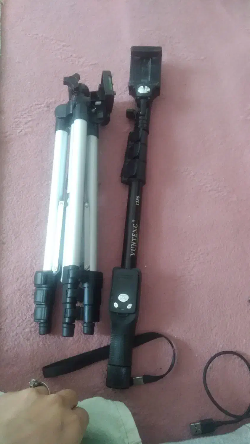 پایه دوربین ودسته|دوربین عکاسی و فیلم‌برداری|مشکین‌دشت, |دیوار