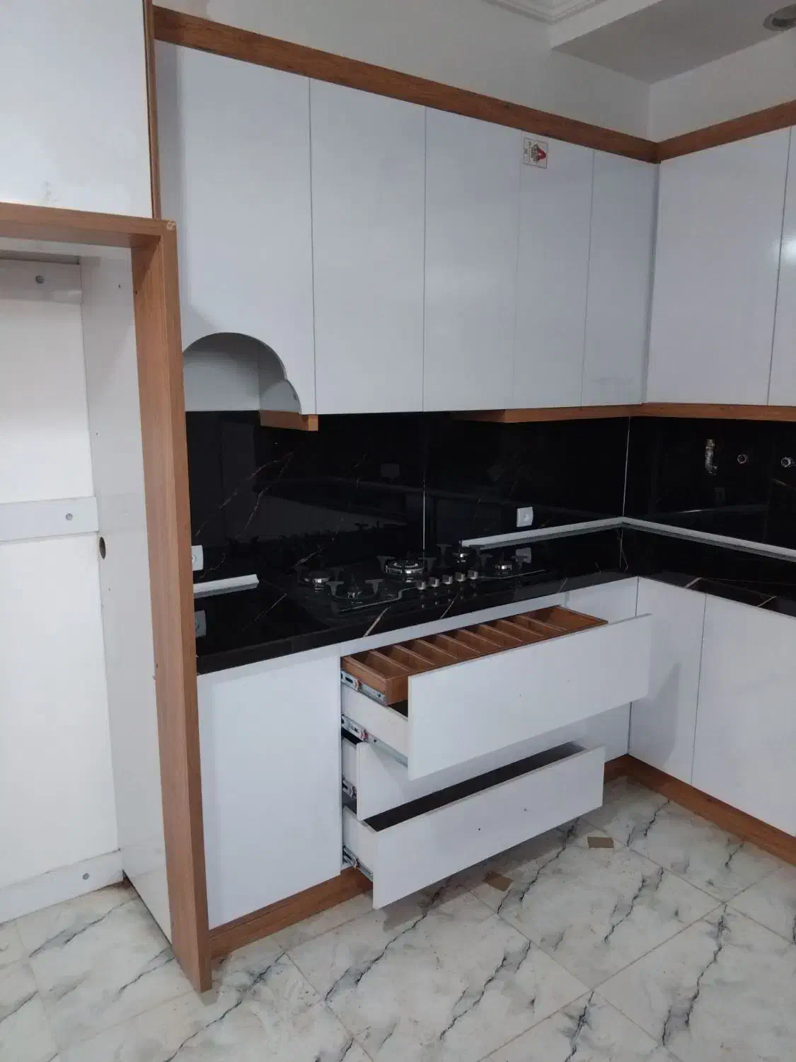 کابینت و کمد دیواری با اقساط بلند مدتgozal evim.|جاکفشی، کمد، دراور|سراب, |دیوار