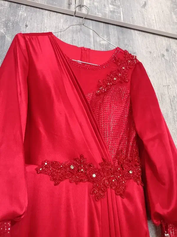 لباس مجلسی|لباس|سهند, |دیوار