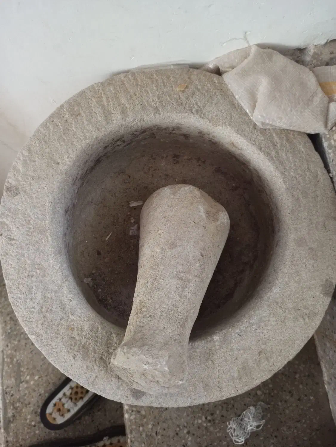 هاون سنگی قدیمی|کلکسیون اشیاء عتیقه|سبزوار, امام خمینی (ناوی)|دیوار