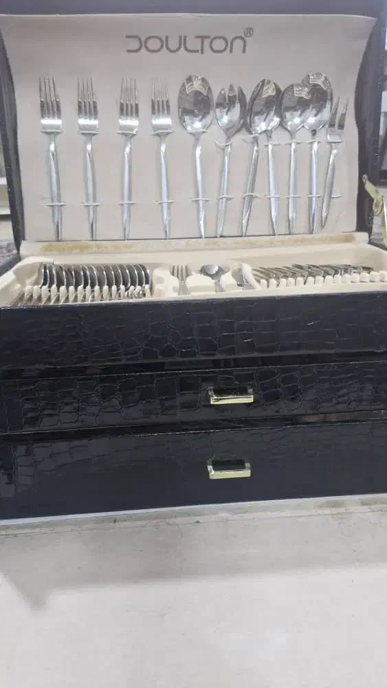 سرویس قاشق و چنگال 18 نفره دالتون|ظروف سرو و پذیرایی|کرمان, |دیوار