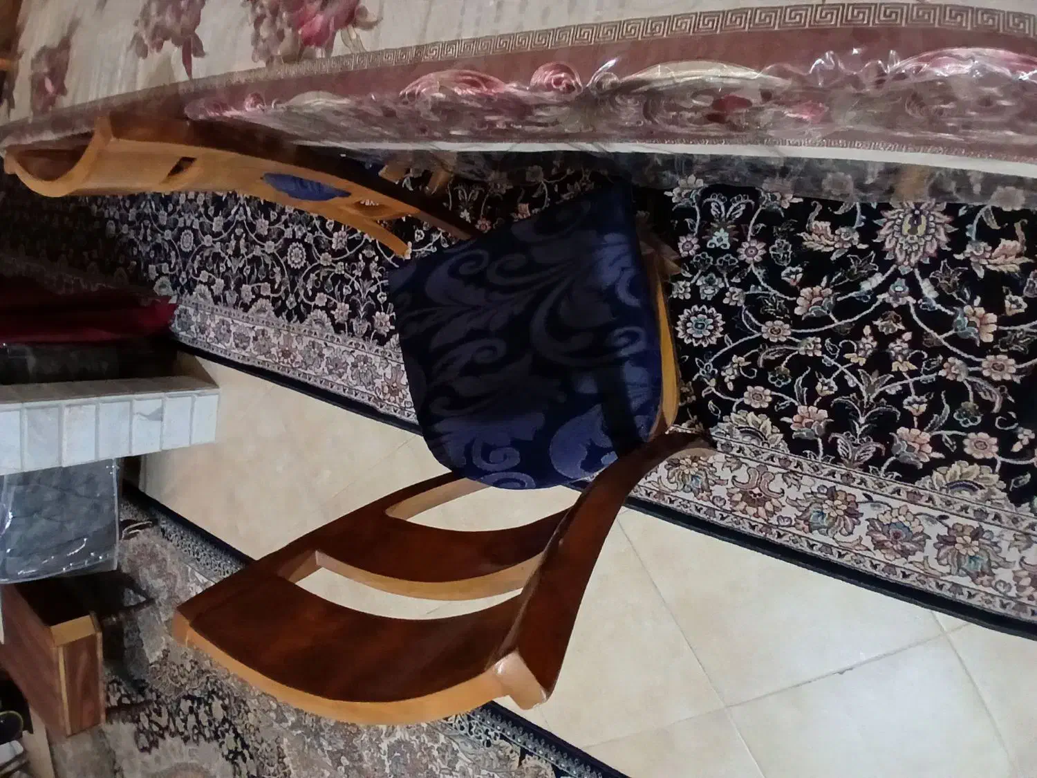 میز غدا خوری|میز و صندلی غذاخوری|زرندیه, |دیوار