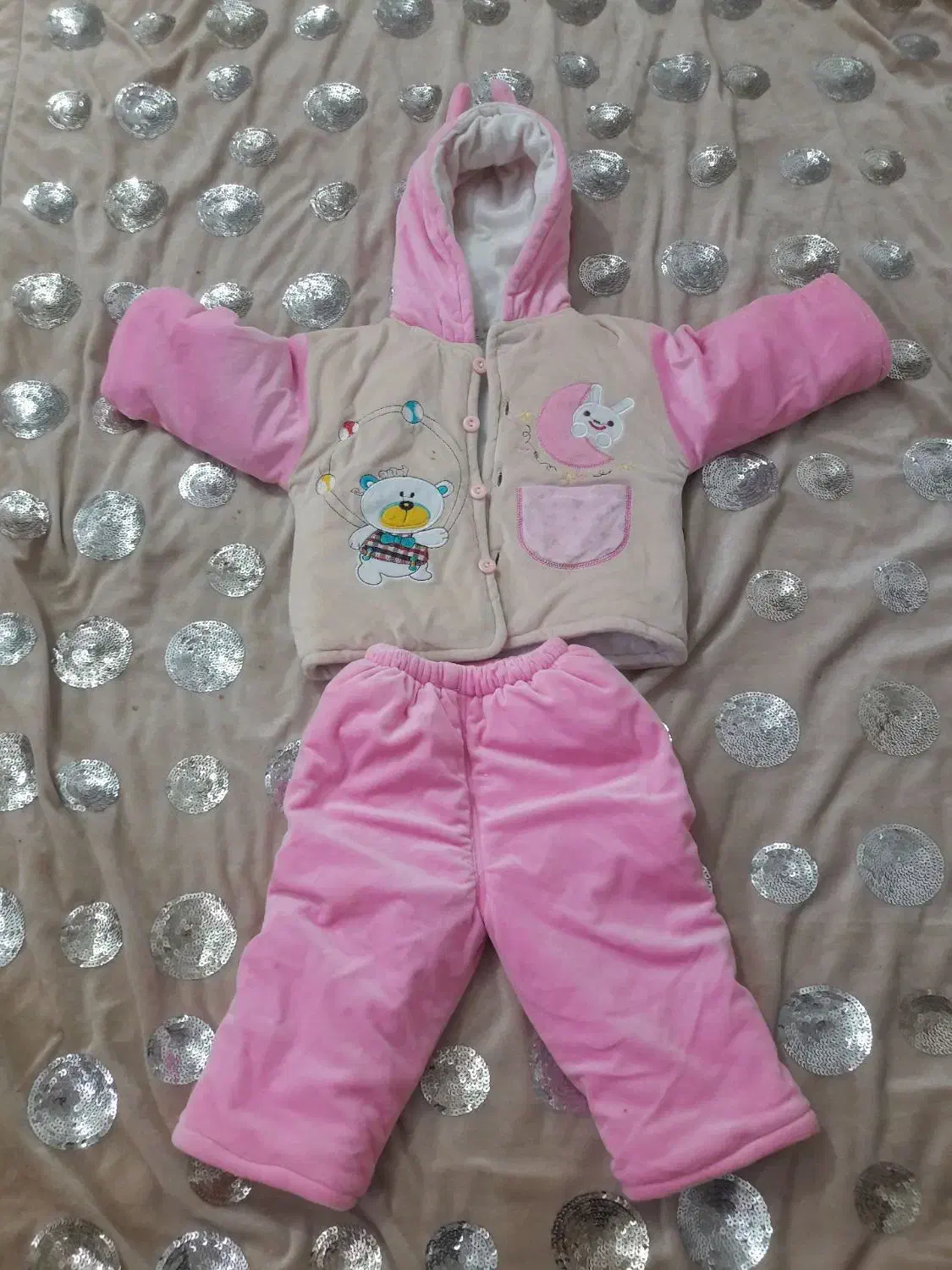 لباس|لباس|تربت جام, نظامی|دیوار